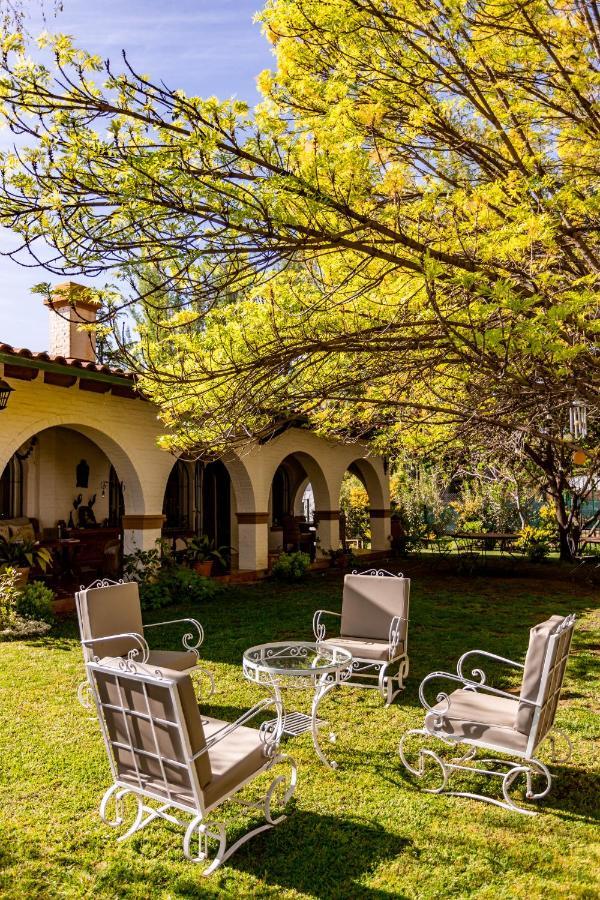Casona La Chiquita Hotel Чакрас де Кория Екстериор снимка